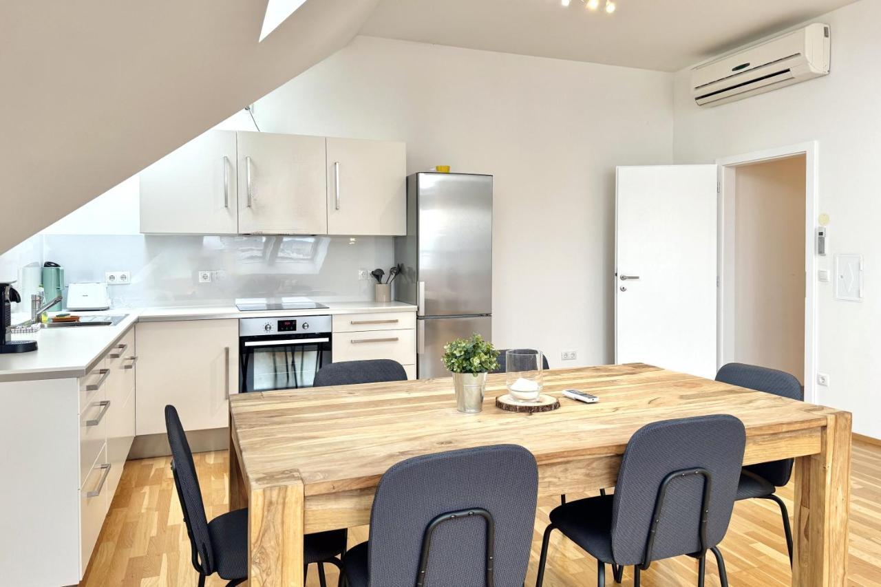 Appartement Spacious Penthouse In Favoriten *